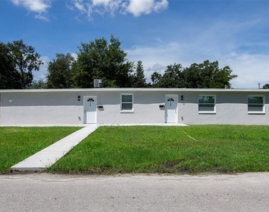 8180 42nd Street N - Photo Thumbnail 2