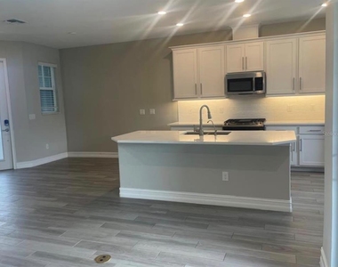 4596 Almada Lane - Photo Thumbnail 3