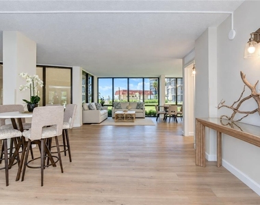 17580 Gulf Boulevard - Photo Thumbnail 49