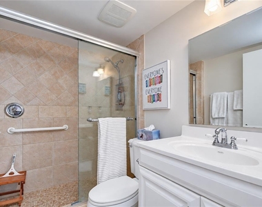 17580 Gulf Boulevard - Photo Thumbnail 31