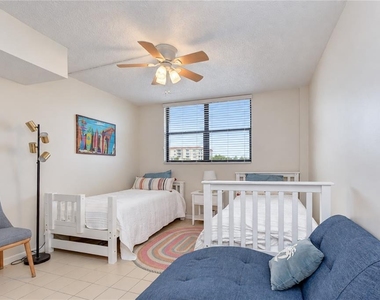 17580 Gulf Boulevard - Photo Thumbnail 29