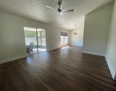 6806 S Gabrielle Street - Photo Thumbnail 6