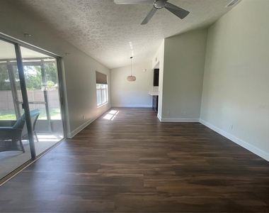 6806 S Gabrielle Street - Photo Thumbnail 8