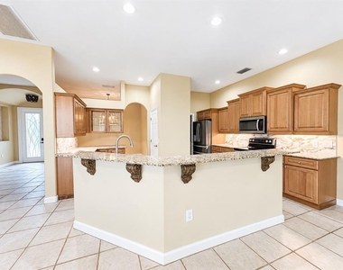 8946 Province Street - Photo Thumbnail 2