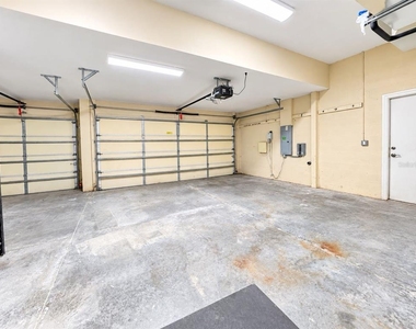 8946 Province Street - Photo Thumbnail 37