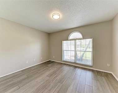 11855 Dunster Lane - Photo Thumbnail 22