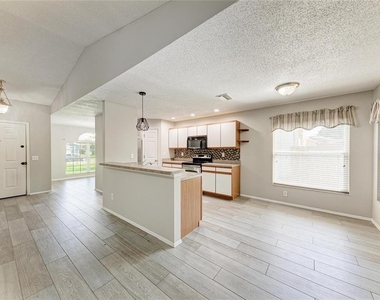 11855 Dunster Lane - Photo Thumbnail 10
