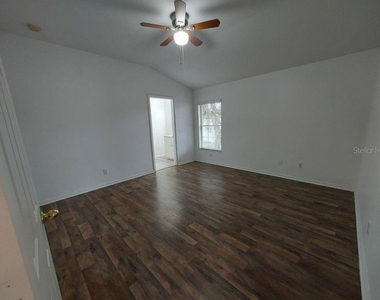 557 Windermere Drive - Photo Thumbnail 19