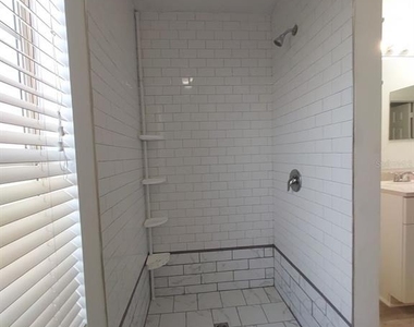 557 Windermere Drive - Photo Thumbnail 25