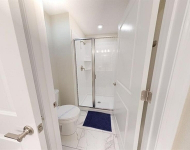4968 Windermere Avenue - Photo Thumbnail 14