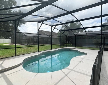 12824 Hunters Vista Boulevard - Photo Thumbnail 4