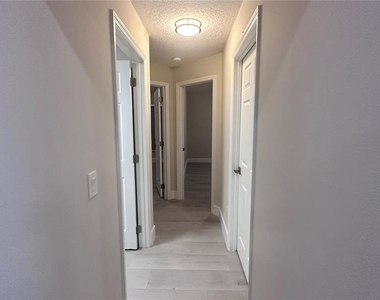 12824 Hunters Vista Boulevard - Photo Thumbnail 26