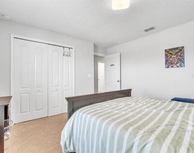 3256 Rodrick Circle - Photo Thumbnail 30