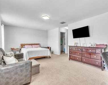 3256 Rodrick Circle - Photo Thumbnail 22