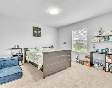 3256 Rodrick Circle - Photo Thumbnail 29