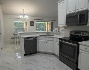 4934 Lazy Oak Way - Photo Thumbnail 4
