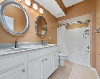 12208 Wild Iris Way - Photo Thumbnail 6