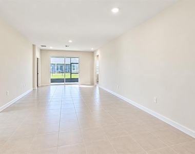 5224 Dagenham Drive - Photo Thumbnail 6