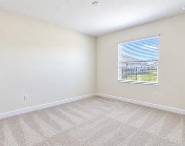 5224 Dagenham Drive - Photo Thumbnail 17