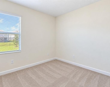 5224 Dagenham Drive - Photo Thumbnail 26