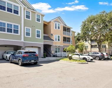 6412 Queens Borough Avenue - Photo Thumbnail 1