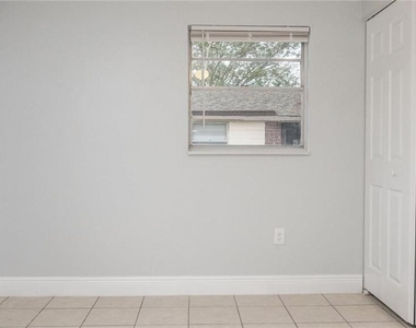 9416 Greystone Road - Photo Thumbnail 3