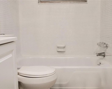 9416 Greystone Road - Photo Thumbnail 4