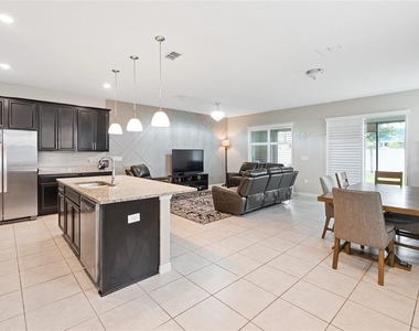 15187 Willow Arbor Circle - Photo Thumbnail 4