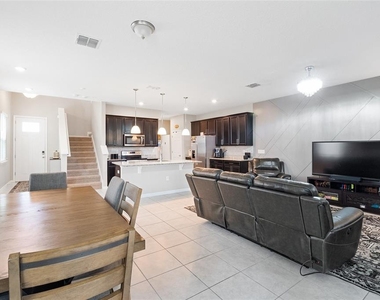 15187 Willow Arbor Circle - Photo Thumbnail 10