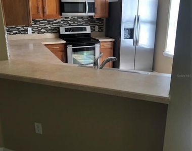 1993 Estancia Circle - Photo Thumbnail 6