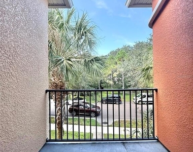 8615 Via Trieste Drive - Photo Thumbnail 11