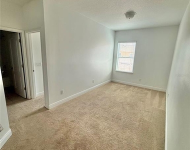 8615 Via Trieste Drive - Photo Thumbnail 12