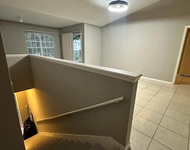 4344 S Kirkman Road - Photo Thumbnail 2