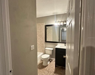 4344 S Kirkman Road - Photo Thumbnail 7