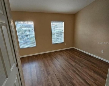 1761 Stockton Drive - Photo Thumbnail 6