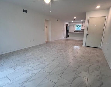 5317 Curry Ford Road - Photo Thumbnail 6