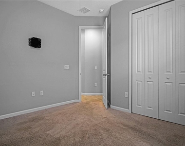 183 Arlington Square Court - Photo Thumbnail 18