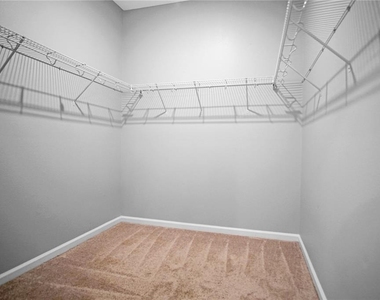 183 Arlington Square Court - Photo Thumbnail 15