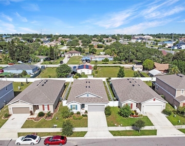 183 Arlington Square Court - Photo Thumbnail 1