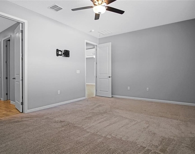 183 Arlington Square Court - Photo Thumbnail 11