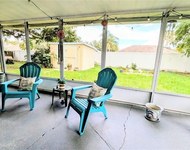 19 Lamplight Lane - Photo Thumbnail 9