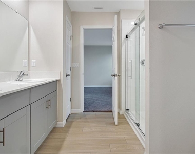 3889 Geranium Avenue - Photo Thumbnail 20