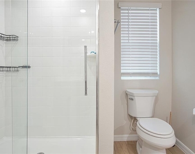 3889 Geranium Avenue - Photo Thumbnail 19