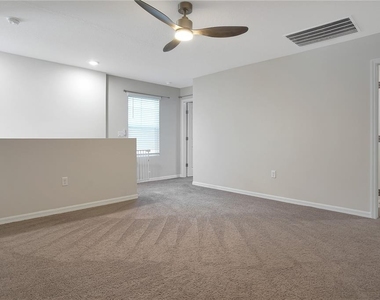 3889 Geranium Avenue - Photo Thumbnail 13