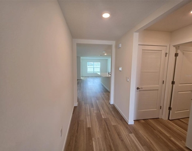 4631 Sw 88th Place - Photo Thumbnail 26
