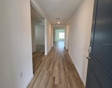 4631 Sw 88th Place - Photo Thumbnail 18