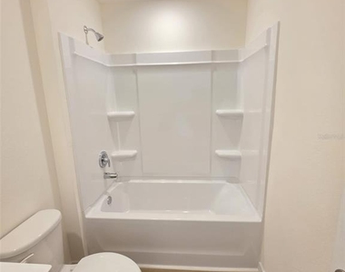 4631 Sw 88th Place - Photo Thumbnail 25
