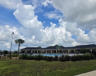 4631 Sw 88th Place - Photo Thumbnail 69