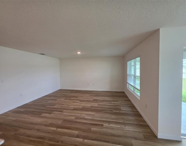 4631 Sw 88th Place - Photo Thumbnail 52