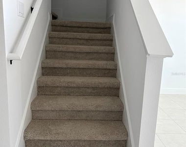 7163 Sw 56th Place - Photo Thumbnail 5